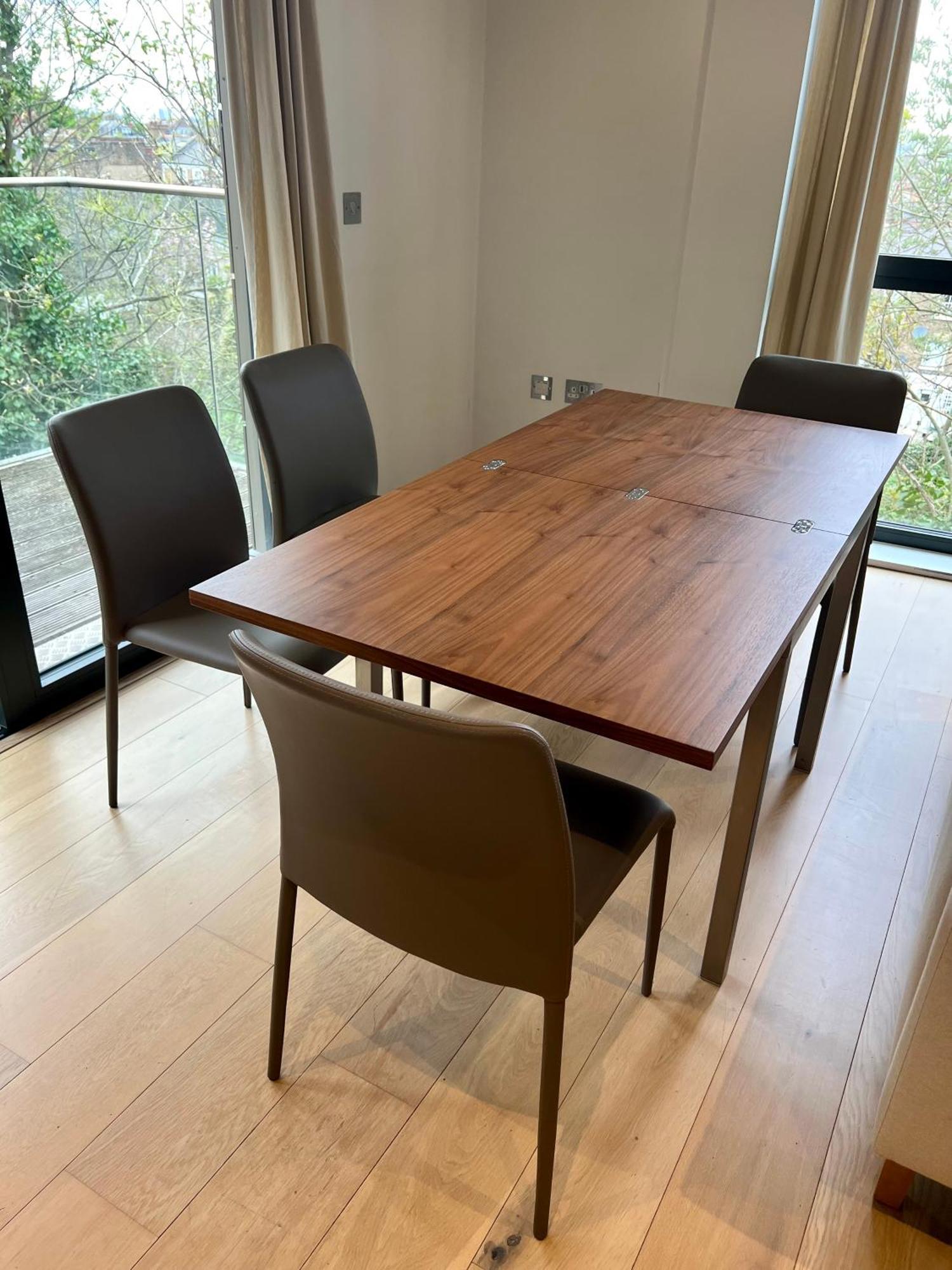 2 Bedroom Next To East Putney Station-central Londres